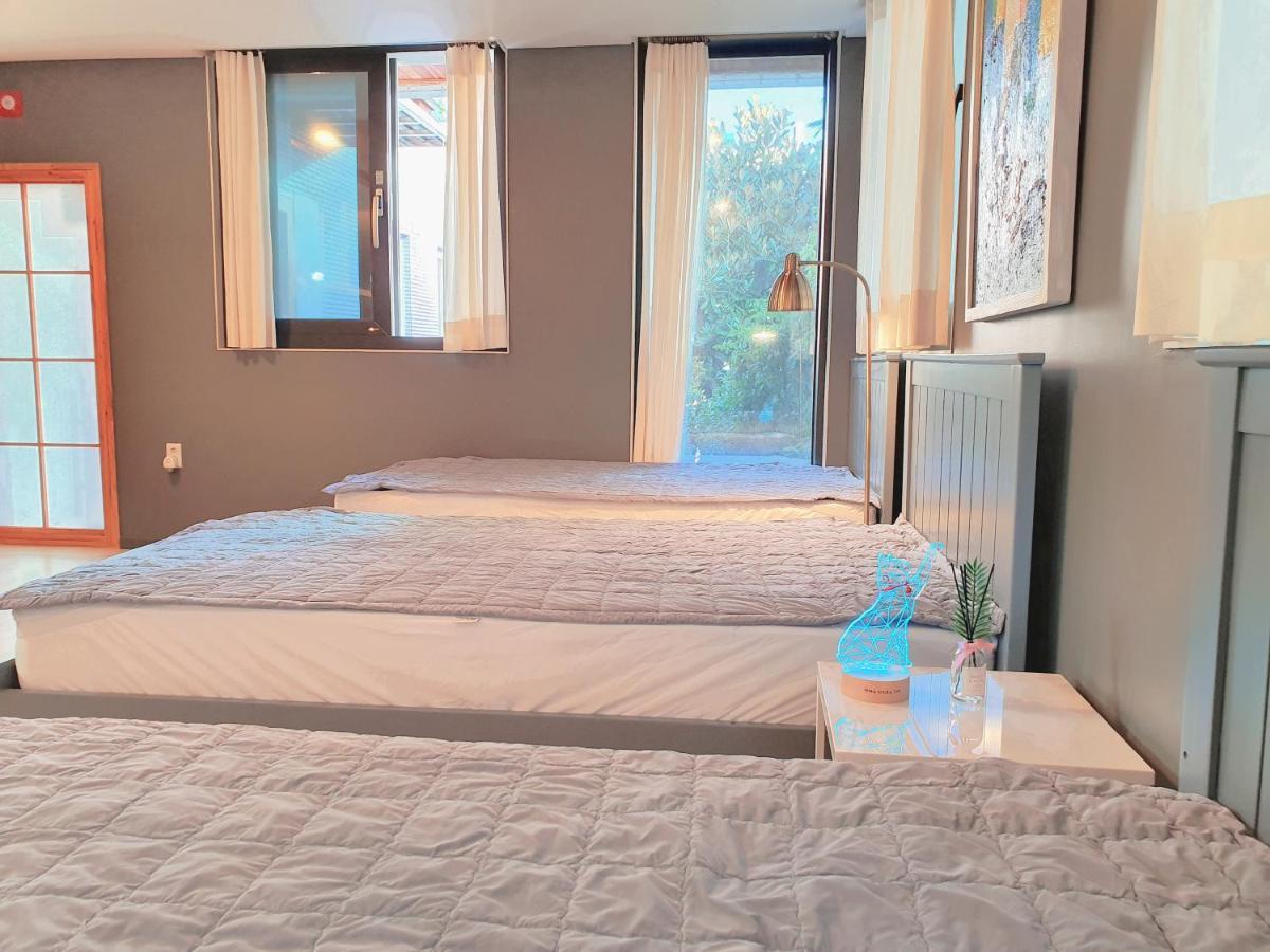 Picasso Guesthouse Mokpo Exterior photo