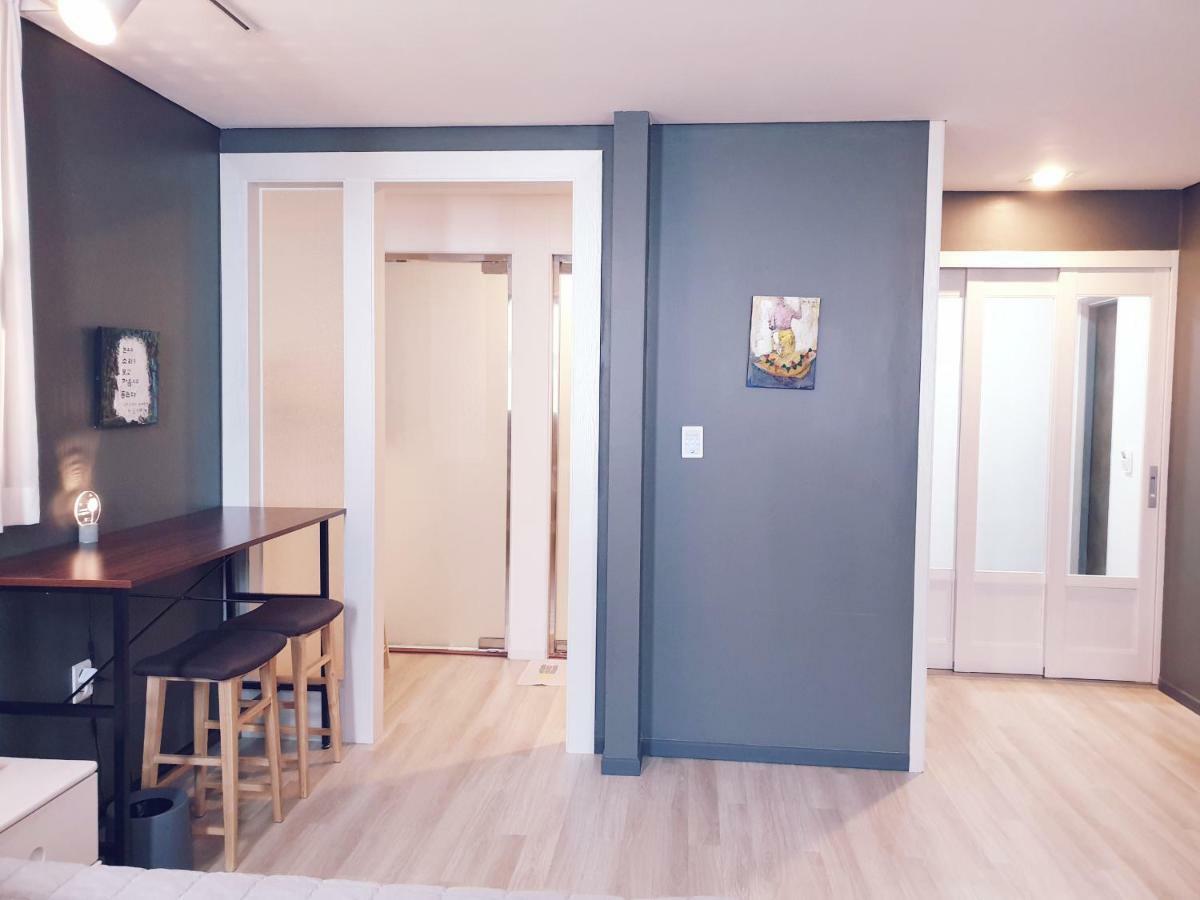 Picasso Guesthouse Mokpo Exterior photo